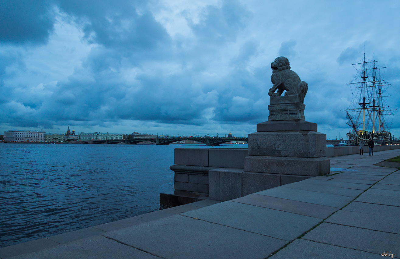 photo "***" tags: architecture, landscape, city, autumn, clouds, river, water