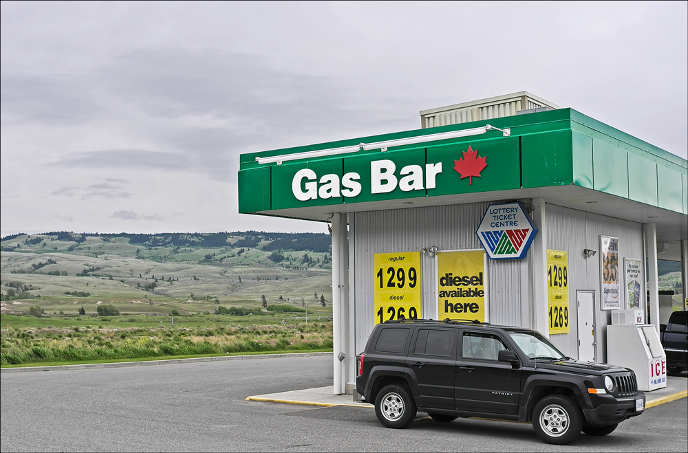 photo "Consuming at the bar" tags: travel, technics, North America