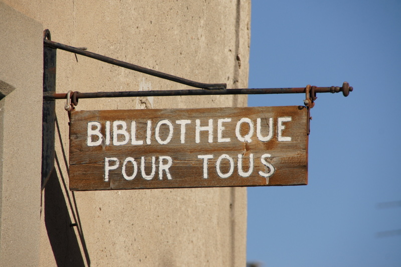 photo "Biblio" tags: travel, street, France