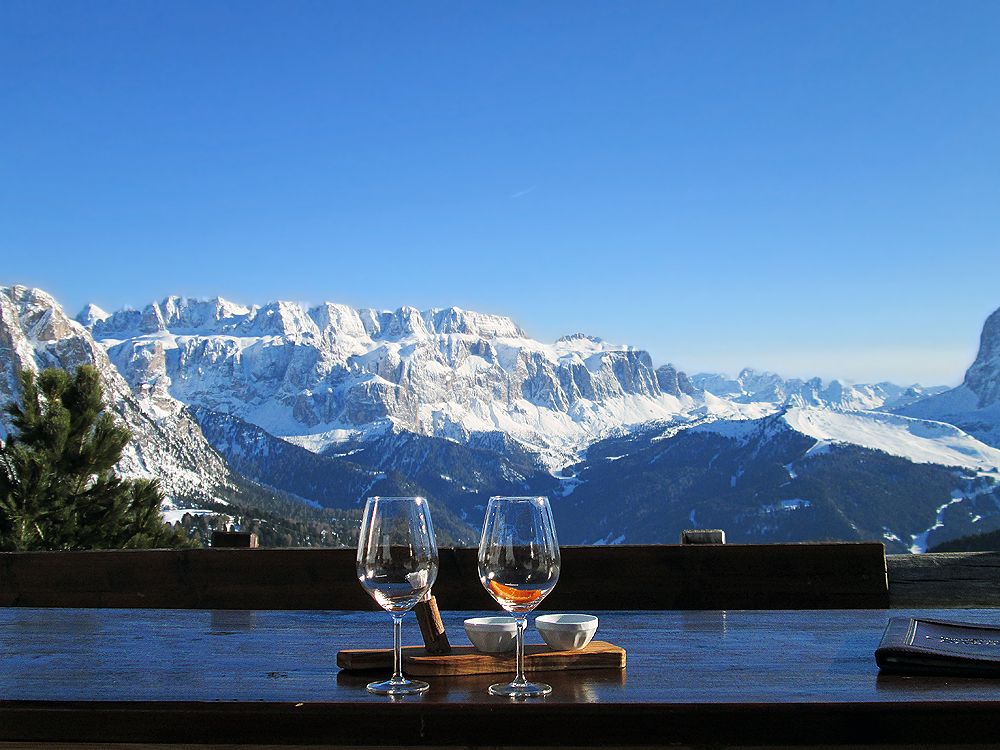 photo "Val Gardena. Welcome!" tags: landscape, nature, still life, Italy, mountains, snow