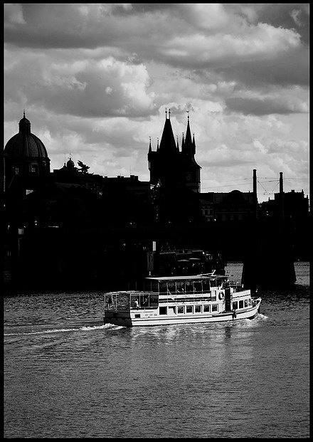 photo "Cумеречный атмосфера" tags: black&white, Prag, Prague, Praha