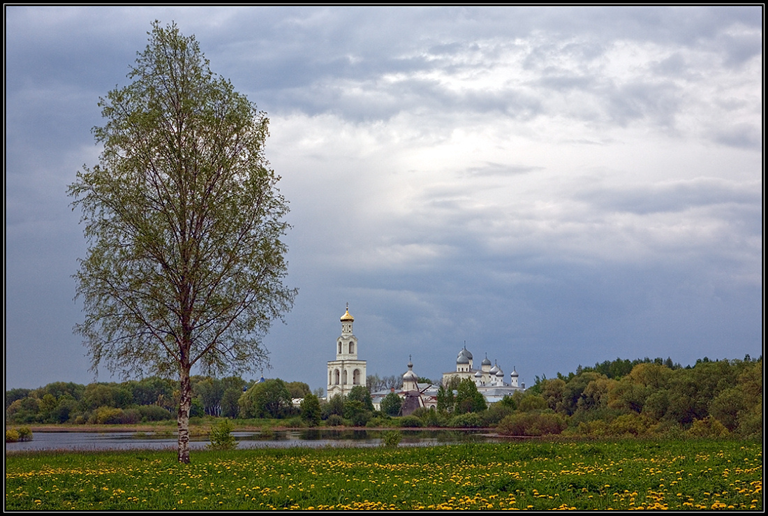 фото "Clearance over the St. George Monastery" метки: пейзаж, Великий Новгород, май, монастырь