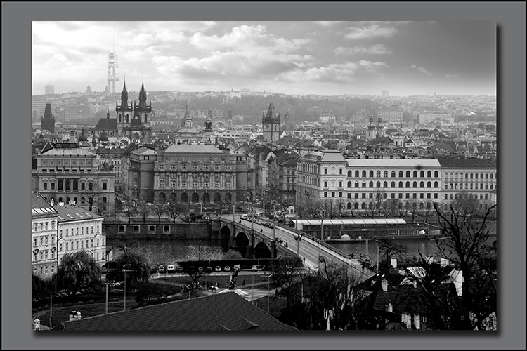 photo "Praha 77" tags: landscape, genre, black&white, 