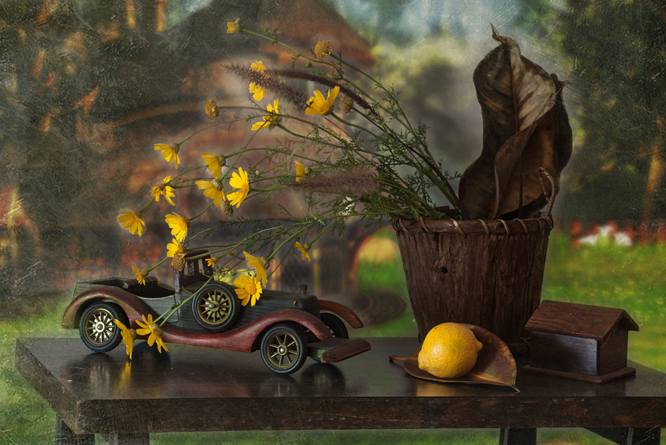 photo "Fantasy with lemon" tags: still life, old-time, Fantasy with lemon
