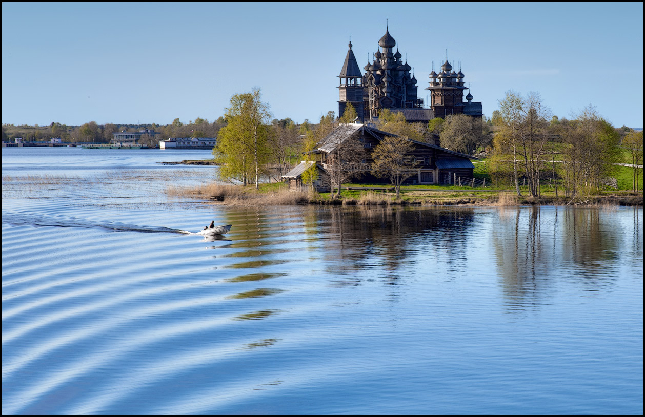 photo "boat" tags: landscape, architecture, travel, 