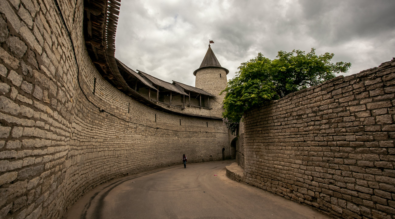 фото "Кремль Пскова" метки: архитектура, путешествия, 