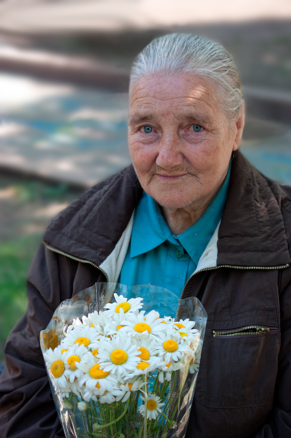 photo "***" tags: genre, street, голубые глаза