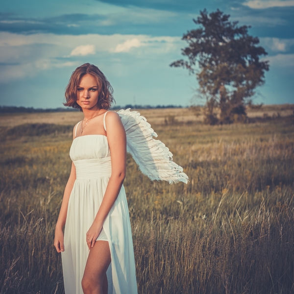 photo "Tired angel" tags: portrait, nature, misc., 