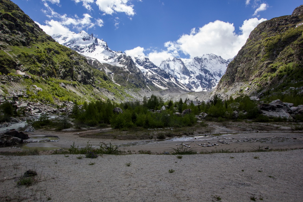 photo "***" tags: landscape, nature, clouds, forest, mountains, rocks