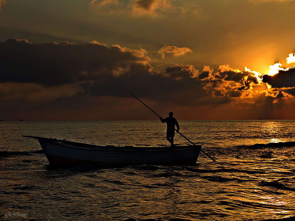 photo "Fisherman" tags: genre, landscape, sea, sunrise