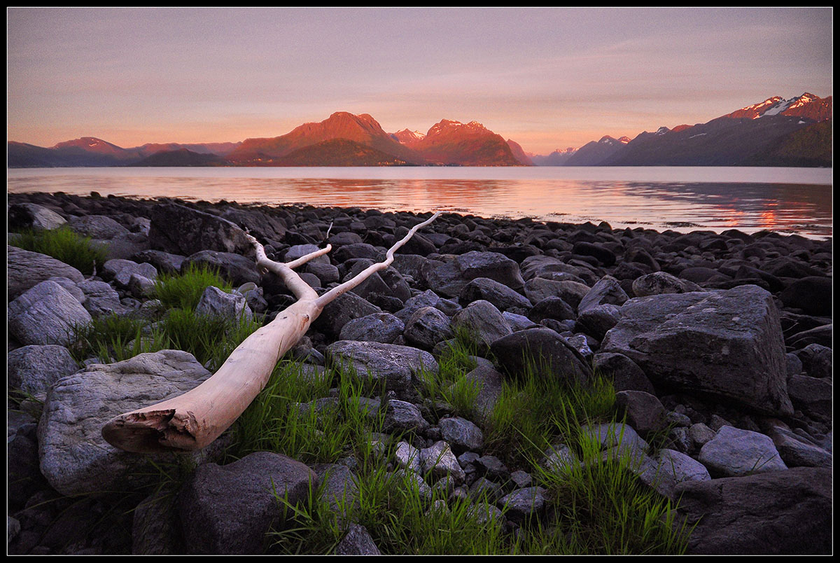 фото "Hjorundfjord" метки: пейзаж, 17.june 2013