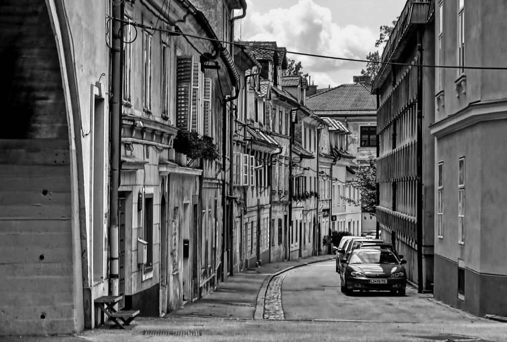 photo "Ljubljana" tags: black&white, architecture, City Ljubljana