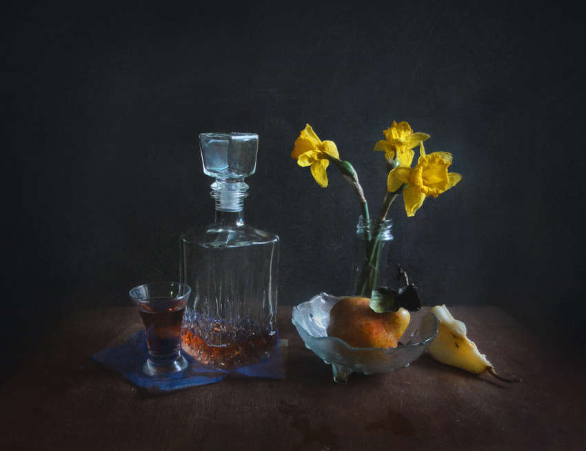 photo "***" tags: still life, графин, груши