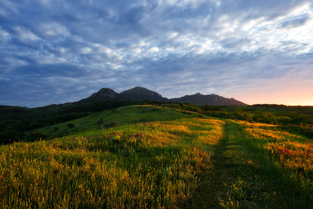 photo "On the way to the dawn" tags: landscape, mountains, summer