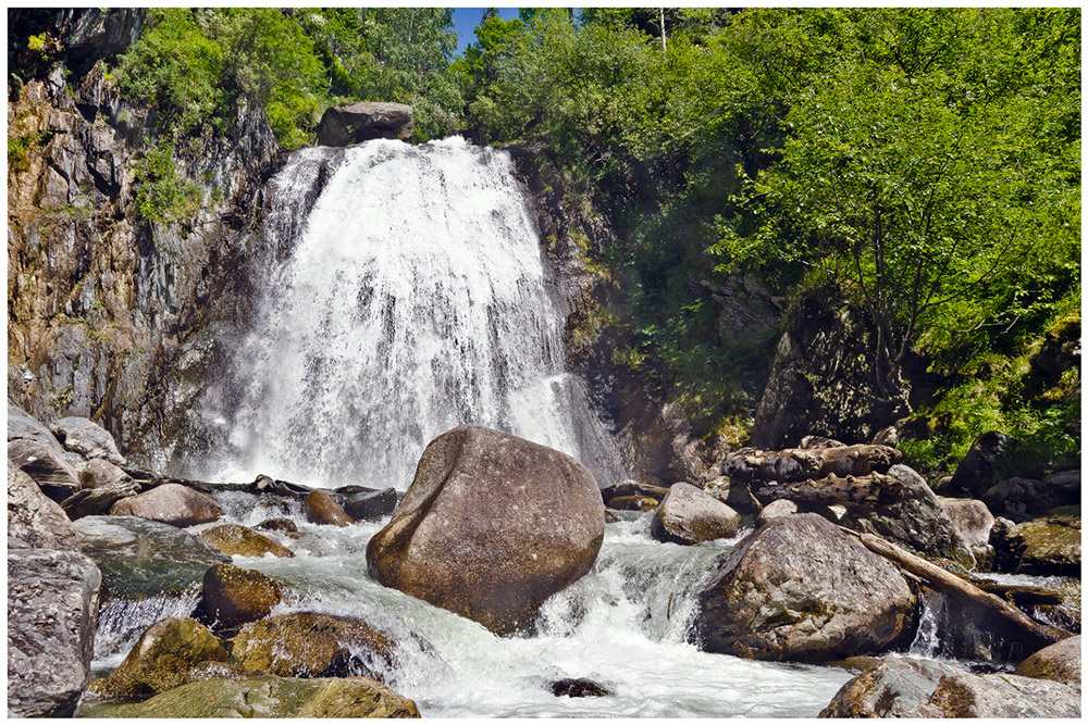 photo "***" tags: landscape, nature, travel, Asia, forest, mountains, river, summer, water, Алтай, Телецкое озеро, выодопад