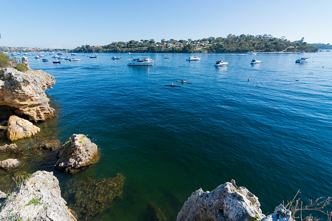 photo "***" tags: landscape, boats, river, rocks, sky, summer, water