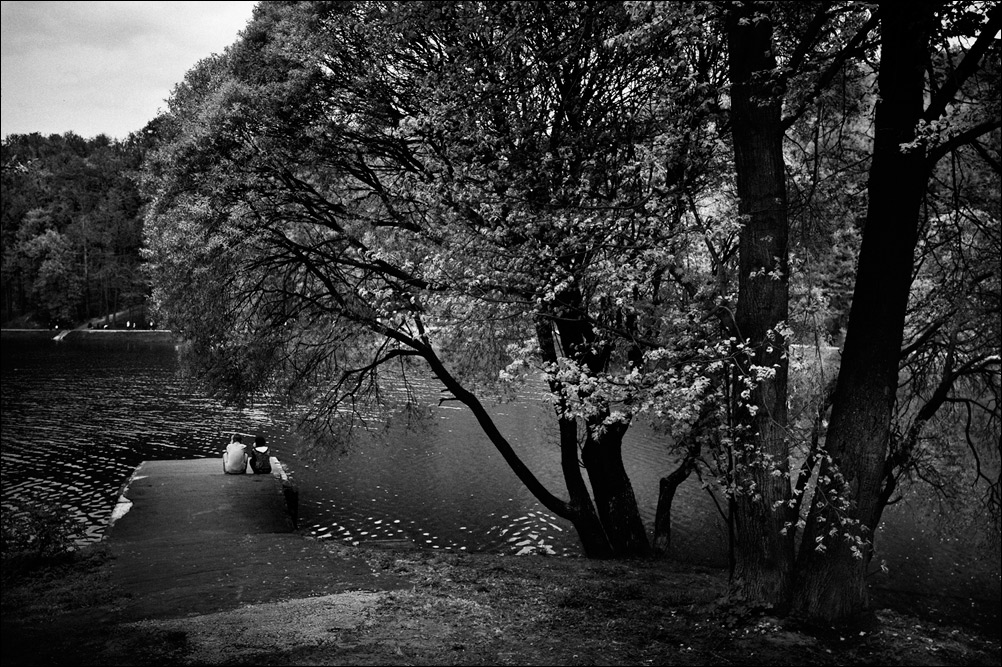 photo "***" tags: landscape, street, black&white, 