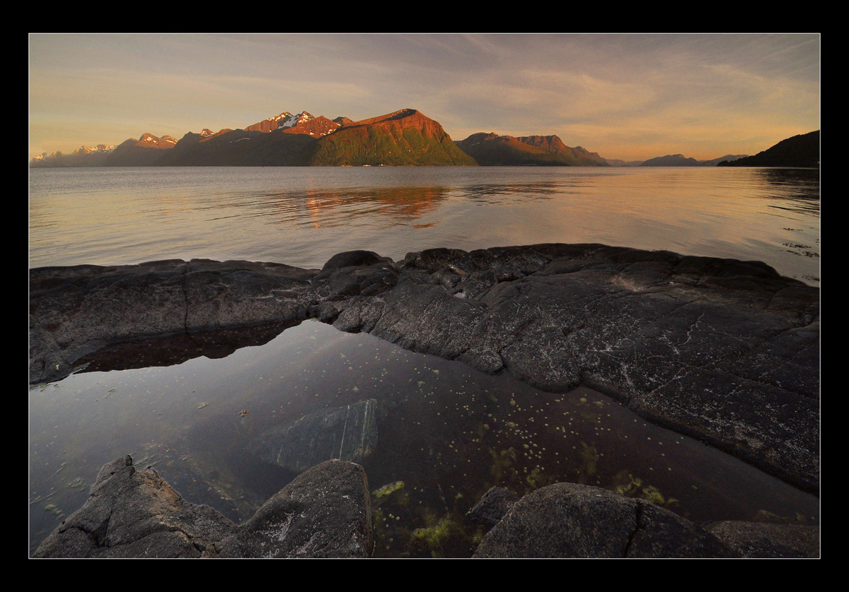 photo "Solavagen,Eidsnes" tags: landscape, 17.june 2013