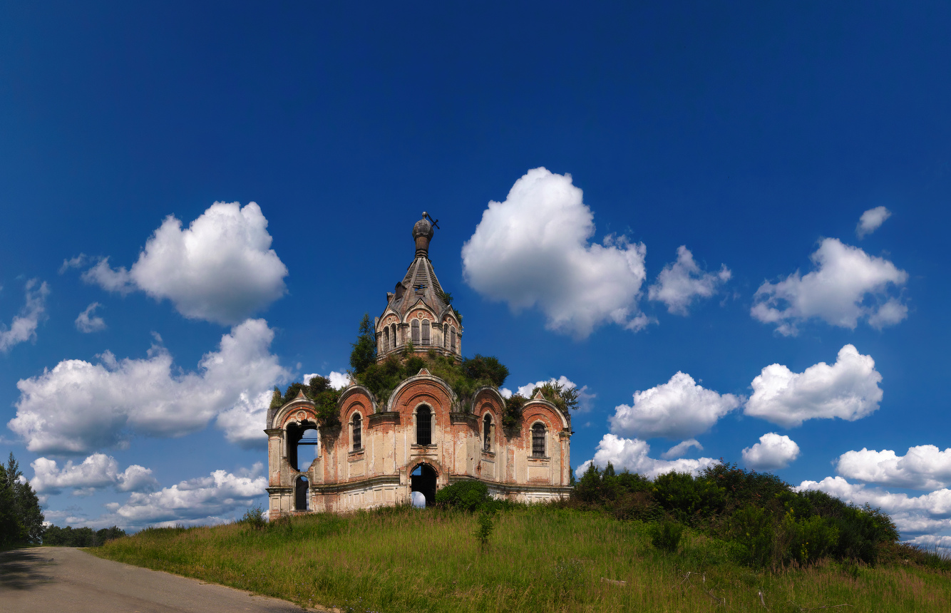 photo "***" tags: architecture, panoramic, landscape, summer, temple