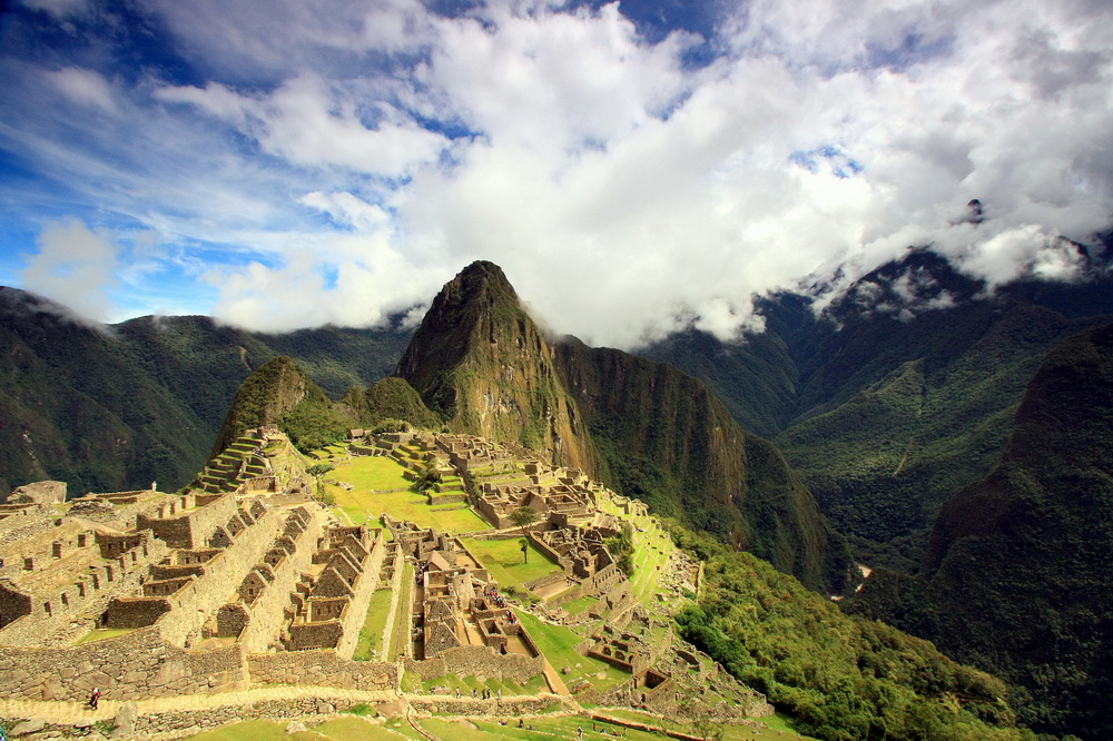 фото "застывшая вечность" метки: пейзаж, архитектура, путешествия, Южная Америка, горы, облака