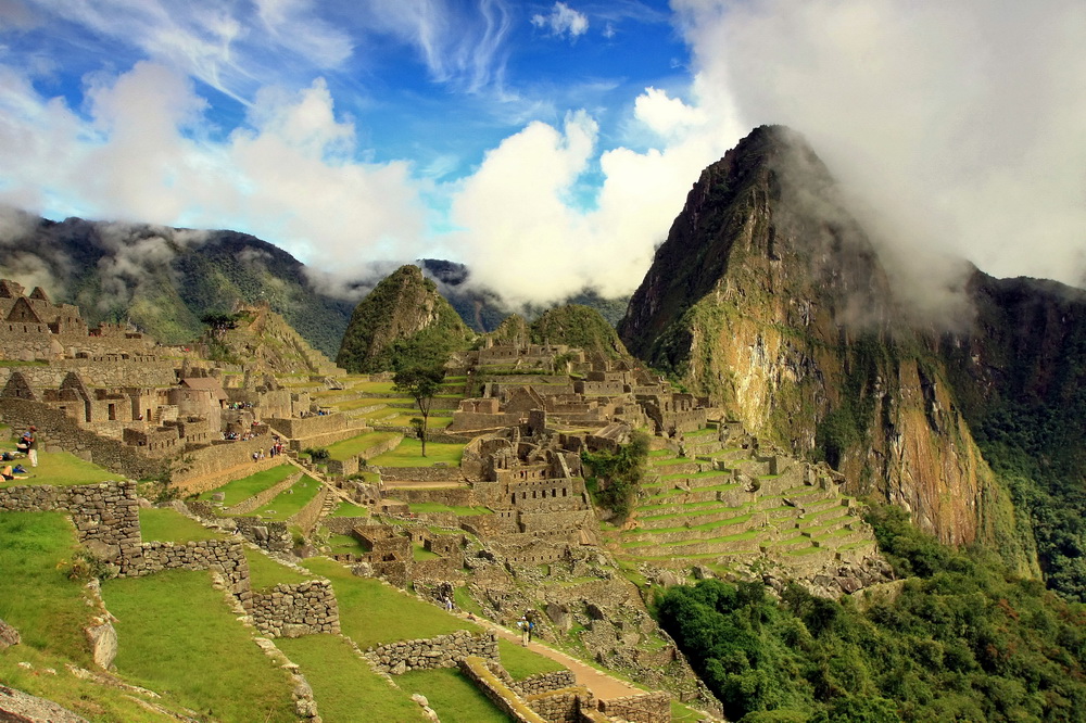 фото "полянка звездочетов в Мачу-Пикчу" метки: пейзаж, архитектура, путешествия, Южная Америка, горы, облака
