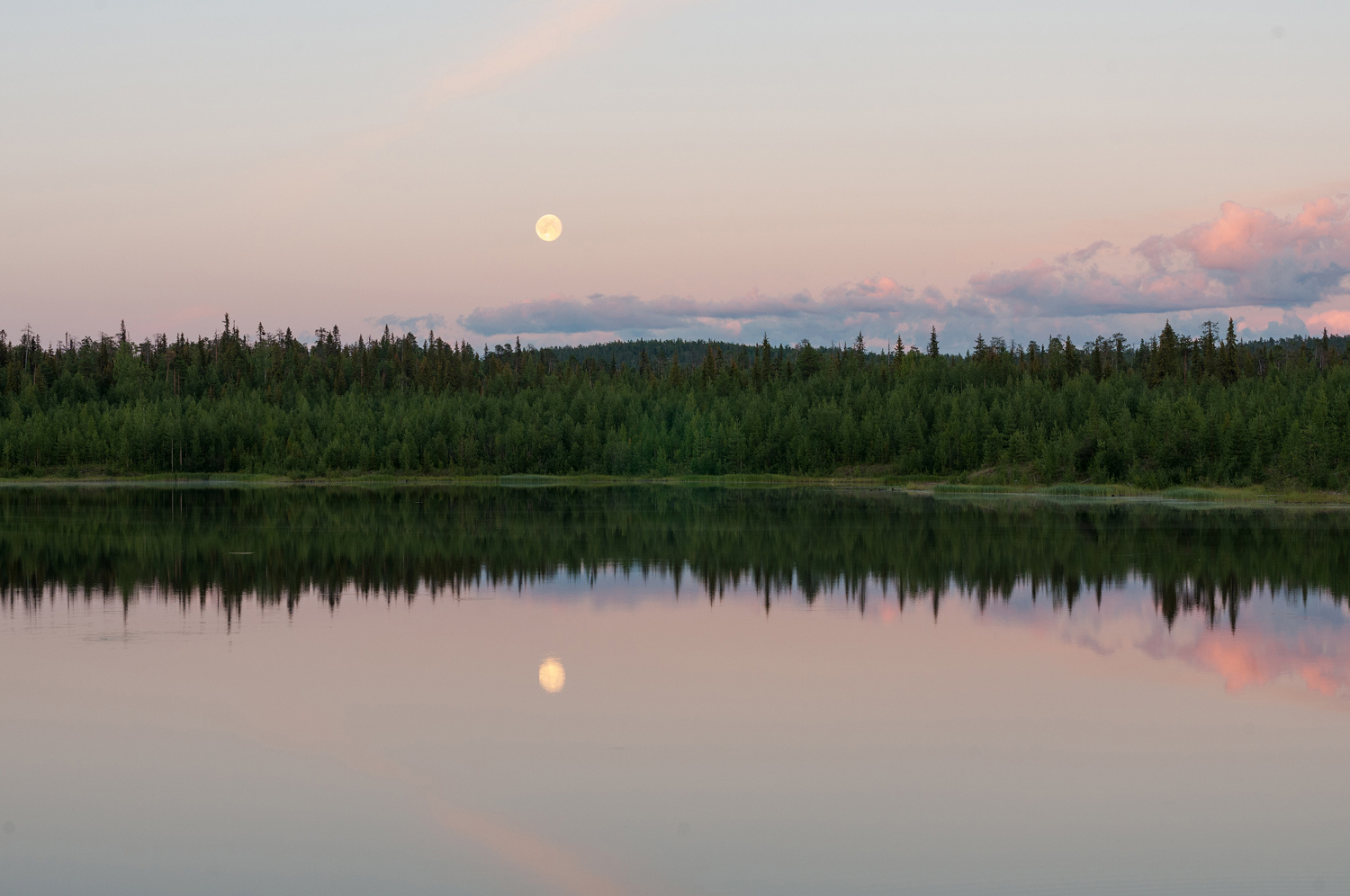 photo "***" tags: landscape, nature, travel, Karelia, clouds, forest, lake, night, summer, sunset, water