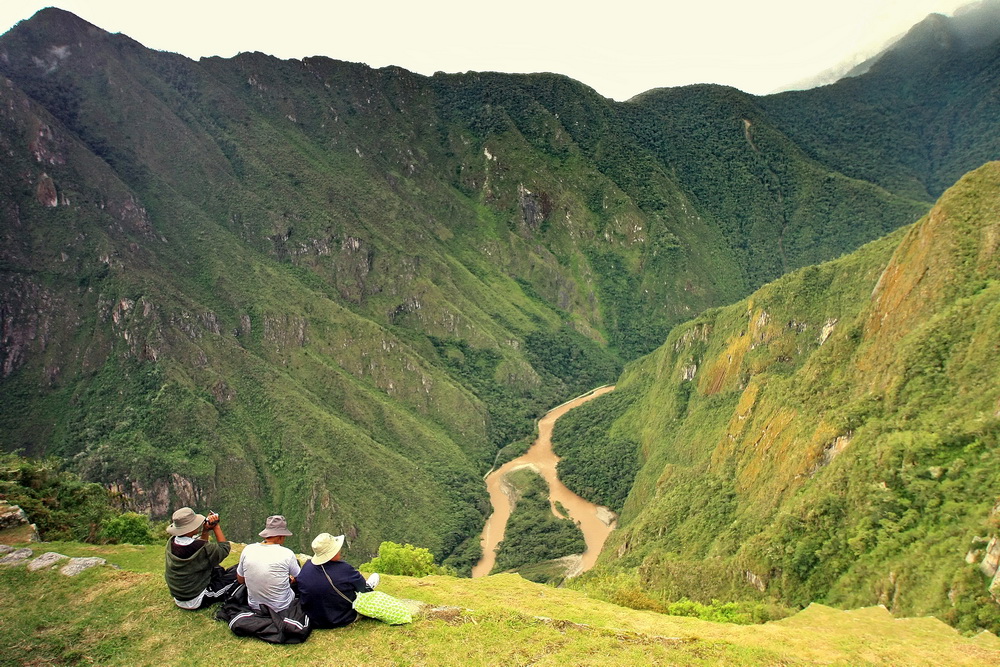 photo "***" tags: landscape, nature, travel, South America, clouds, man, mountains, river, woman