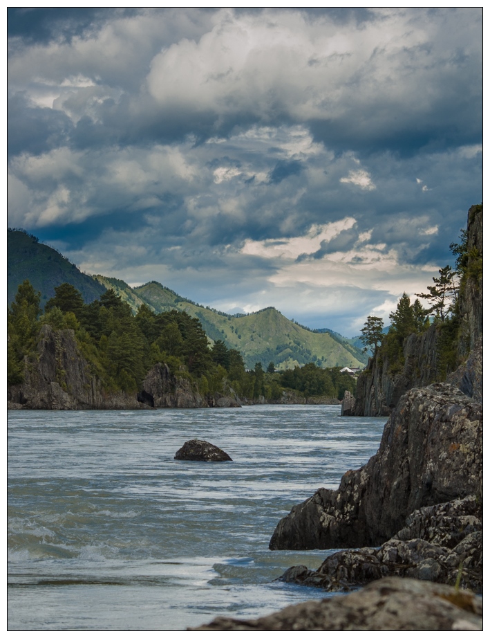 photo "Clouds over Katune" tags: landscape, mountains, river, summer