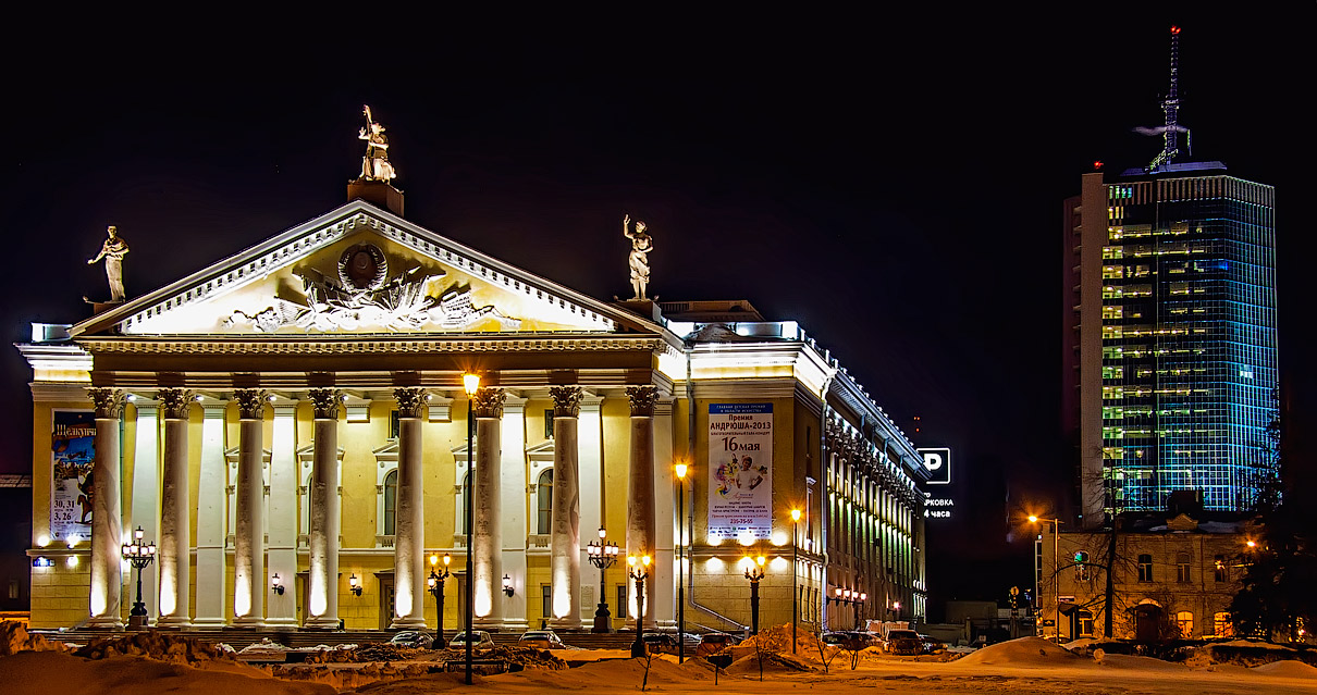 photo "three architectures" tags: architecture, Челябинск