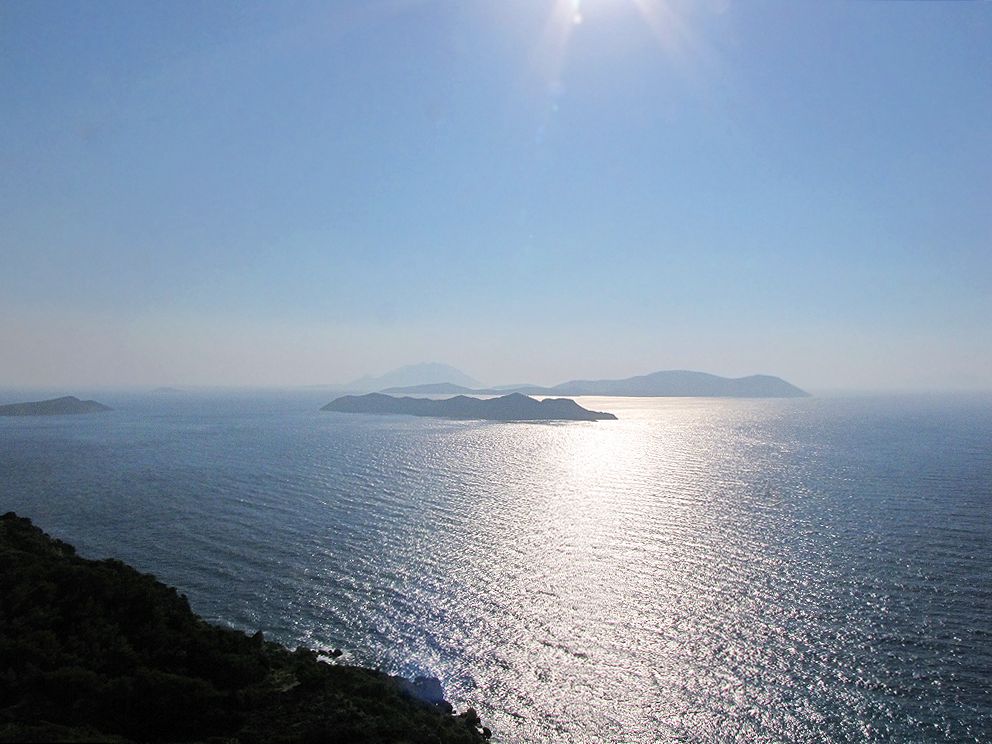 photo "Aegean Sea" tags: landscape, travel, nature, Greece, forest, sea, sun, water