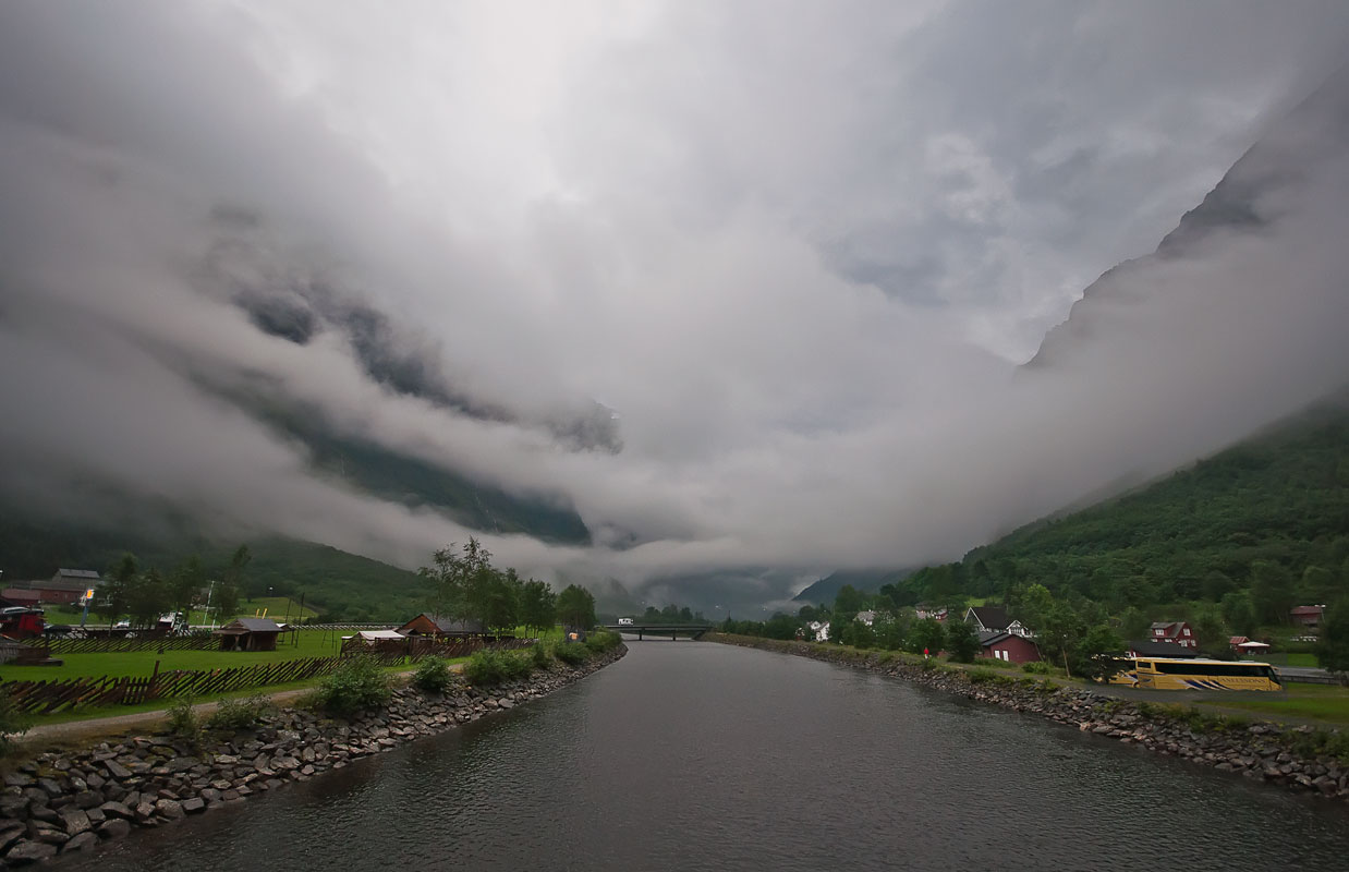 photo "***" tags: landscape, nature, travel, Norway, fog, mountains, фьорд