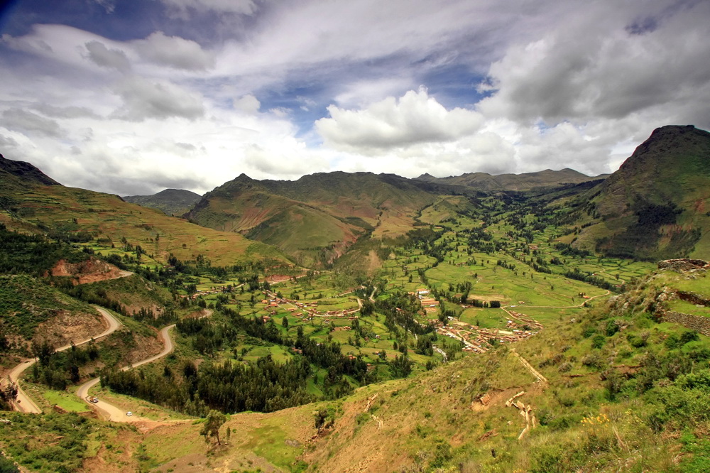 фото "священная долина инков" метки: пейзаж, природа, путешествия, Южная Америка, горы, лес, лето, облака, село