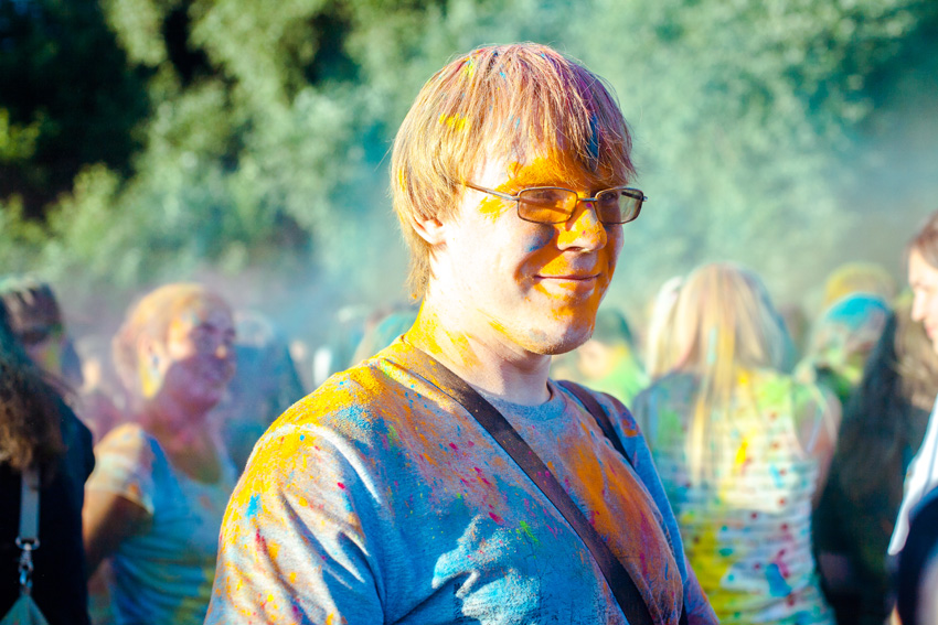 photo "Holi" tags: portrait, reporting, genre, Russia, summer