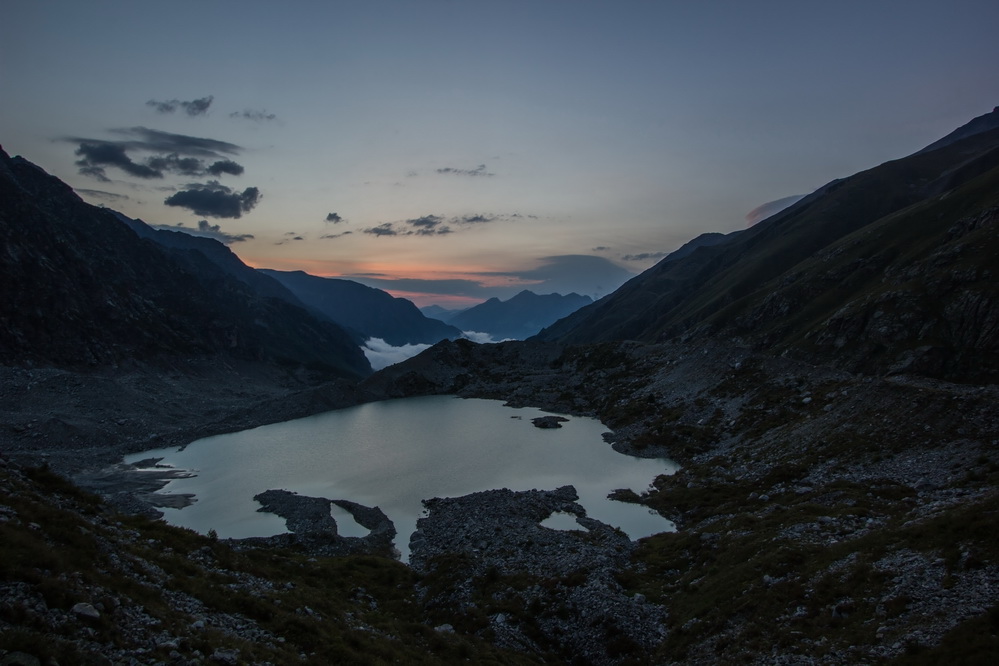 photo "***" tags: landscape, nature, clouds, mountains, sunset, water