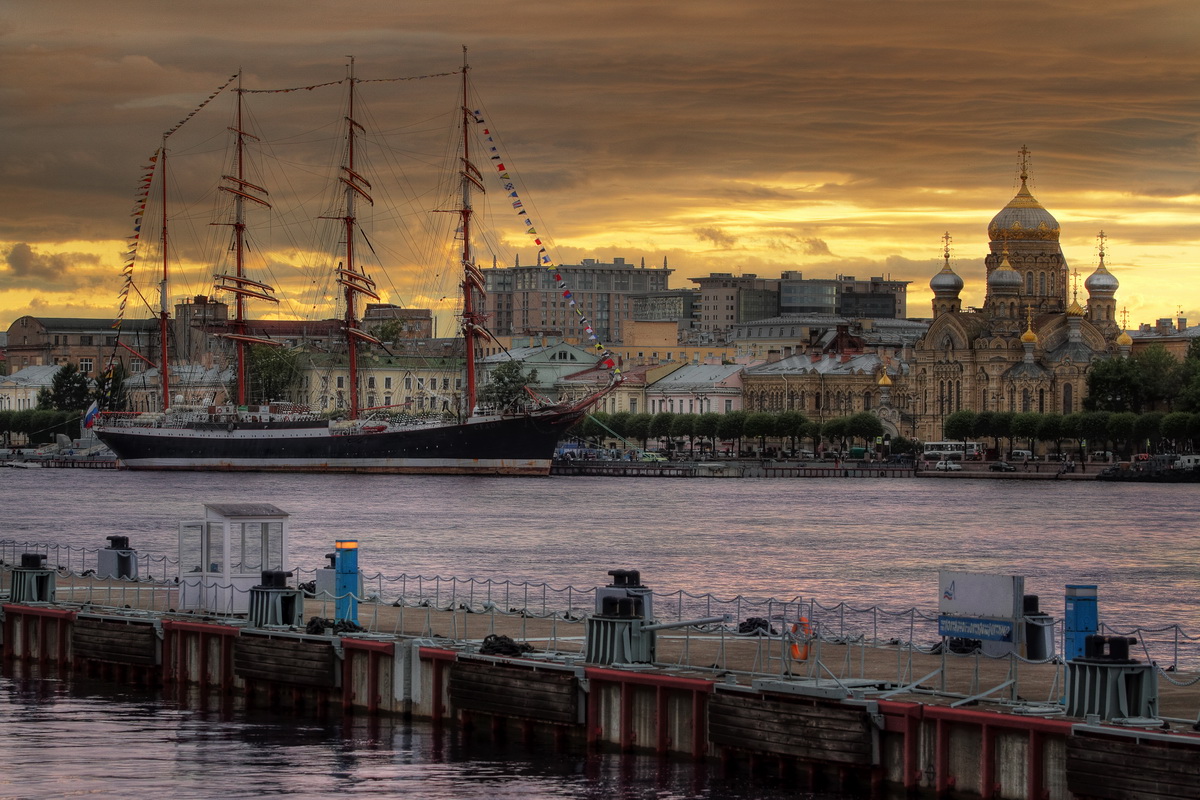 photo "***" tags: city, architecture, landscape, evening, sunset, Барк 