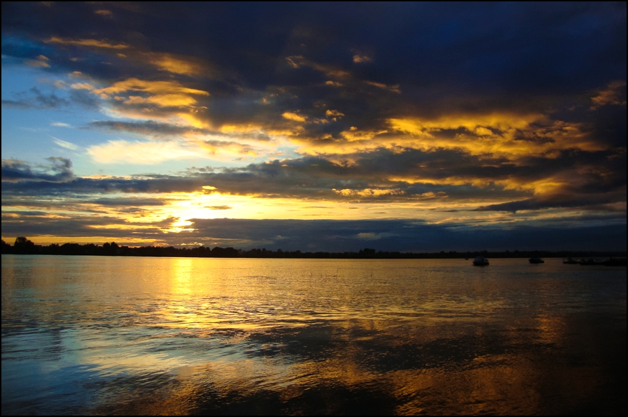 photo "Siberian sunset" tags: landscape, clouds, sun, sunset, water