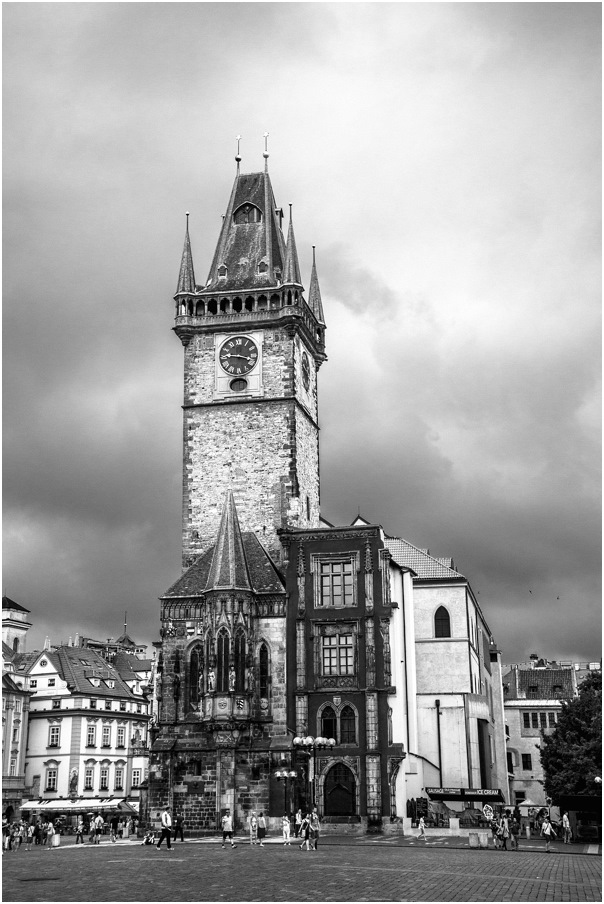 photo "Prague's City Hall" tags: landscape, architecture, Europe, clouds