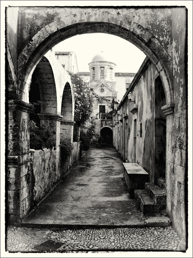 photo "Agia Triada Monastery. Crete. Greece." tags: travel, architecture, Crete, Крит