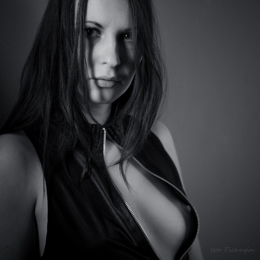 photo "***" tags: portrait, nude, black&white, woman