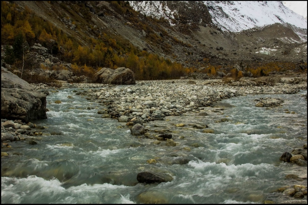 photo "***" tags: landscape, nature, clouds, forest, mountains, rocks, water