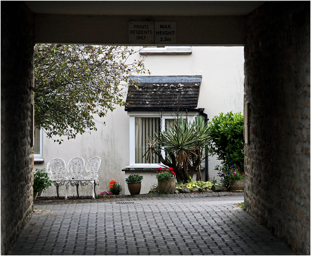 photo "***" tags: fragment, city, interior, 