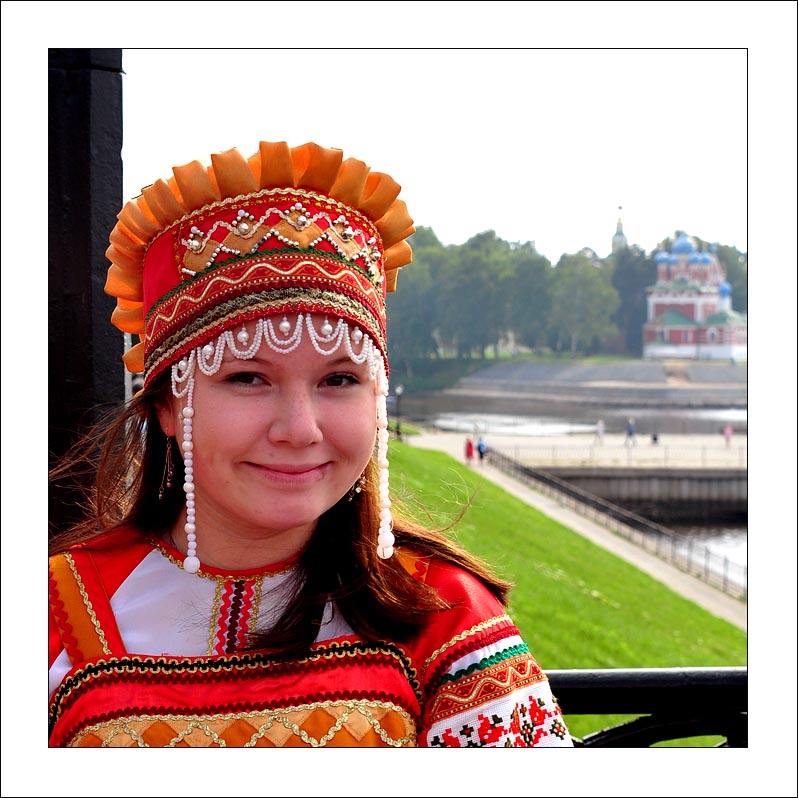 photo "Russia-27" tags: travel, Europe, summer， woman