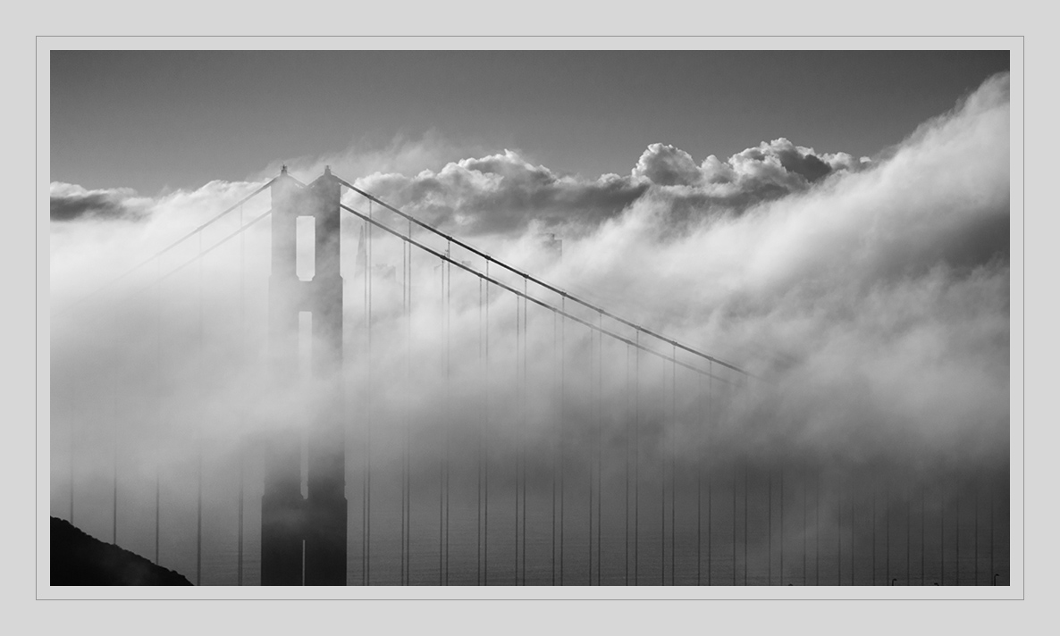 photo "***" tags: landscape, architecture, black&white, North America, clouds