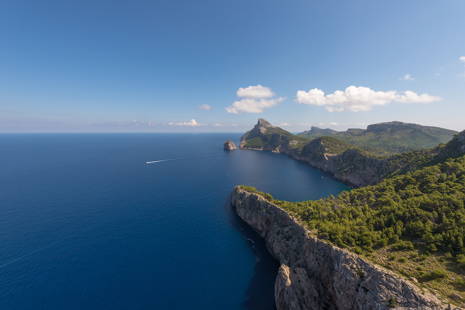 photo "***" tags: landscape, nature, travel, Europe, Majorca, Spain, clouds, forest, summer, water