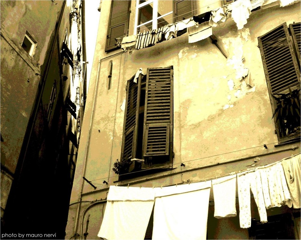 photo "old Genoa, historical centre" tags: street, 