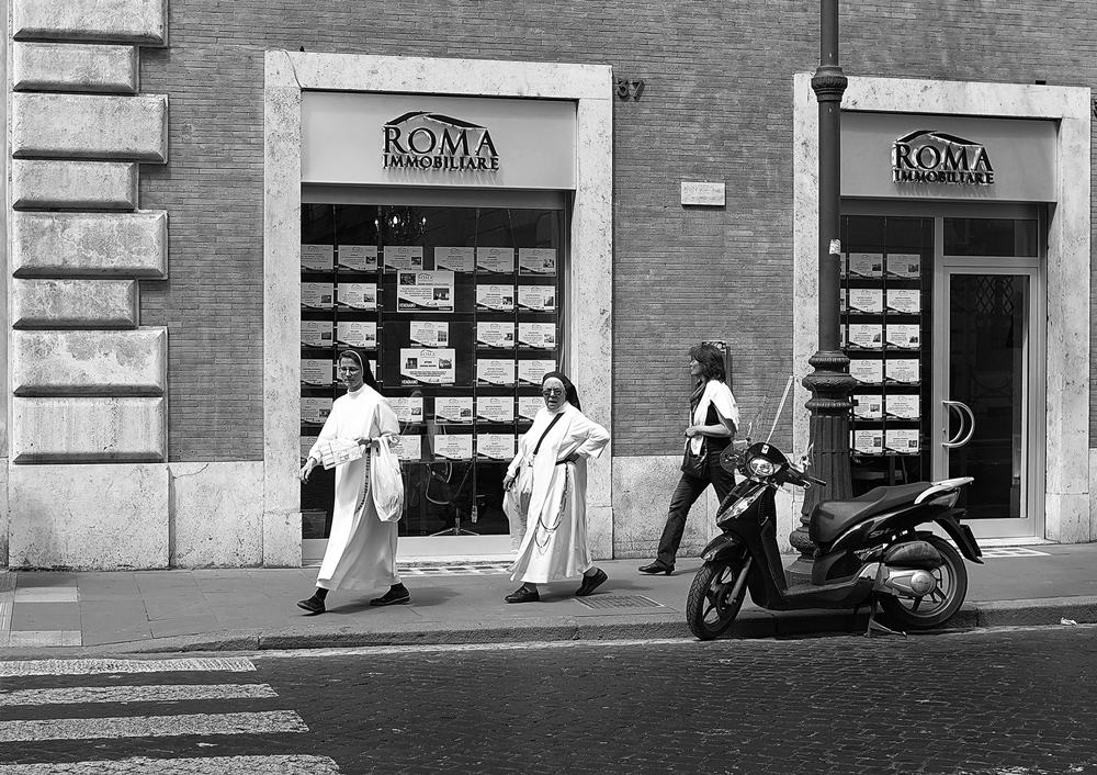 photo "When the saints go marching in..." tags: street, black&white, 