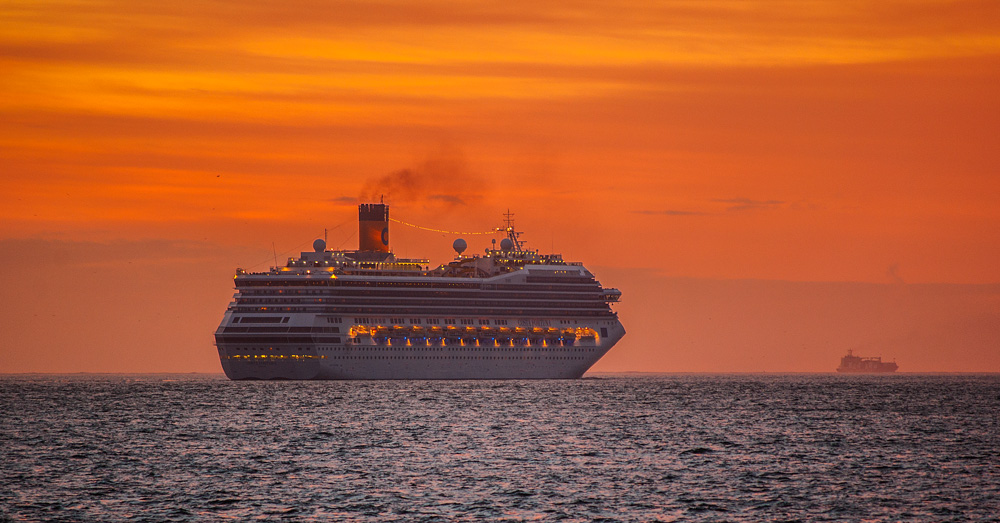 photo "Bon Voyage" tags: travel, panoramic, nature, Lisbon, portugal