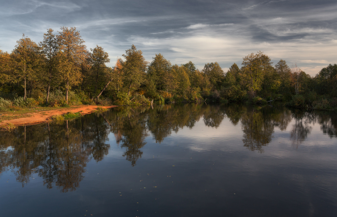 photo "***" tags: landscape, autumn, clouds, forest, lake, reflections, деревья