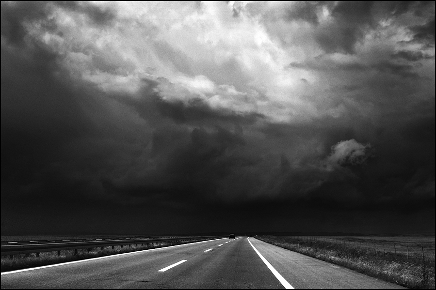 photo "Highway to hell" tags: landscape, street, travel, 