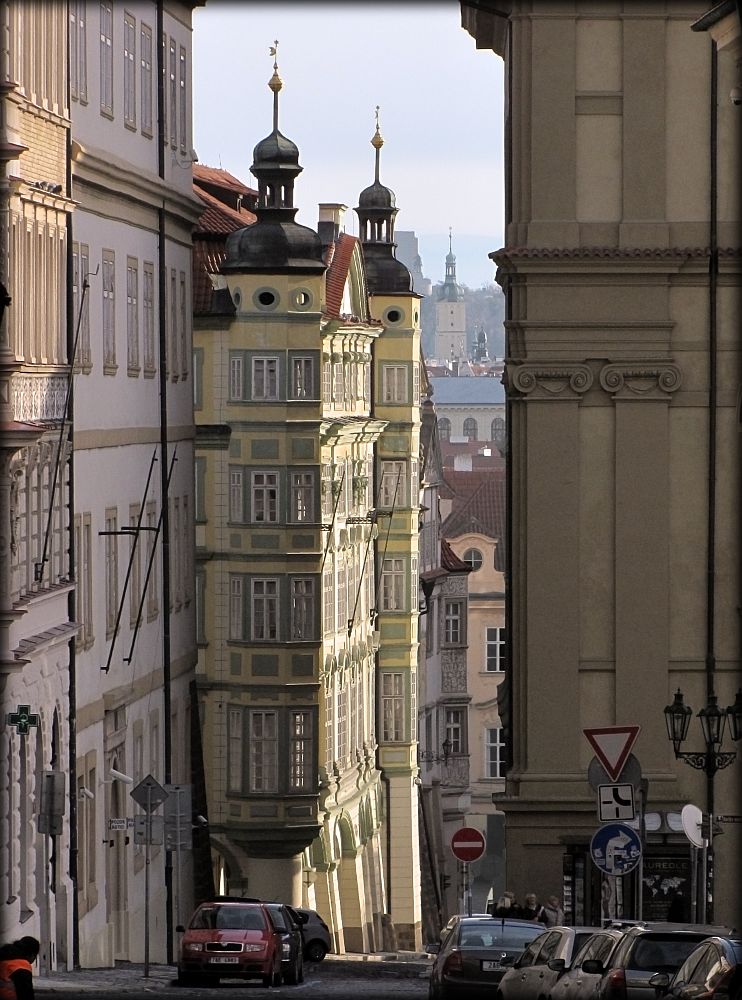 photo "Prague. Nemirov st." tags: architecture, travel, street, Prague, Чехия